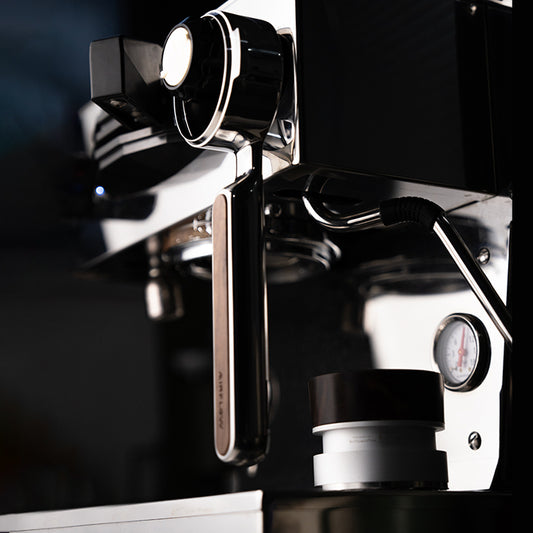 AIRFLOW flat mirror, black walnut wood, stainless steel handle