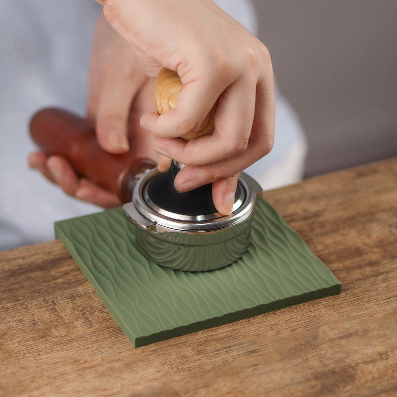 Cloth powder pressing pad